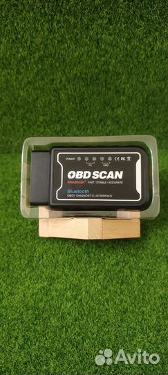 Автомобильный сканер elm327 1.5v