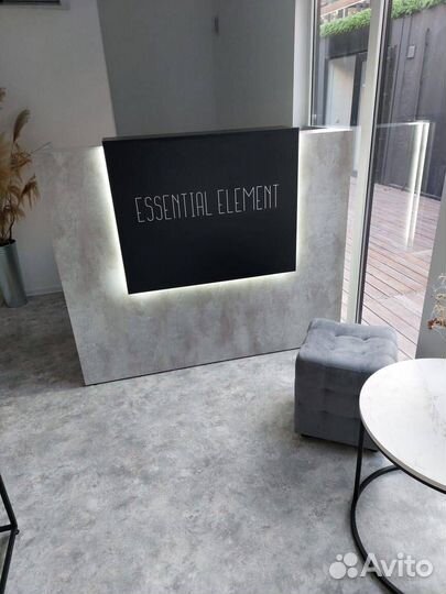 Ресепшн в наличии