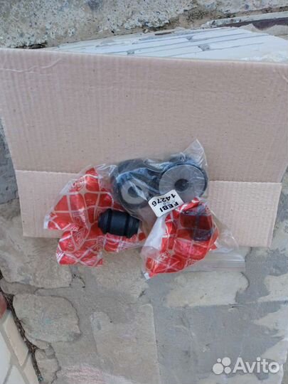 Сайлентблок переднего рычага Golf Jetta Octavia