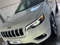 Jeep Cherokee 3.2 AT, 2018, 80 000 км, с пробегом, цена 2 400 000 руб.