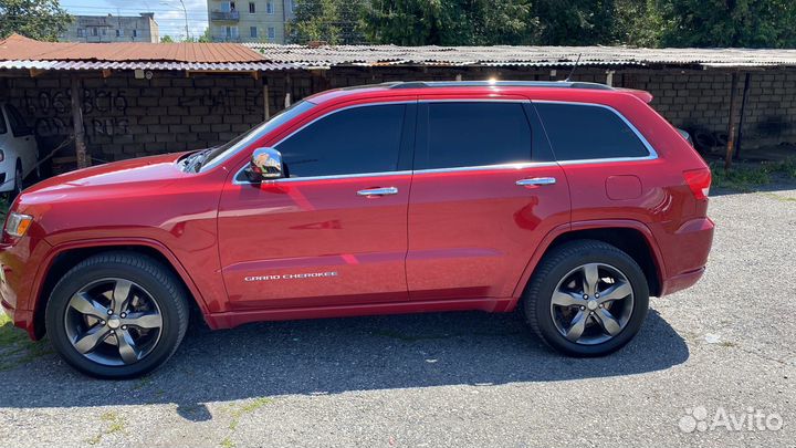 Jeep Grand Cherokee, 2011