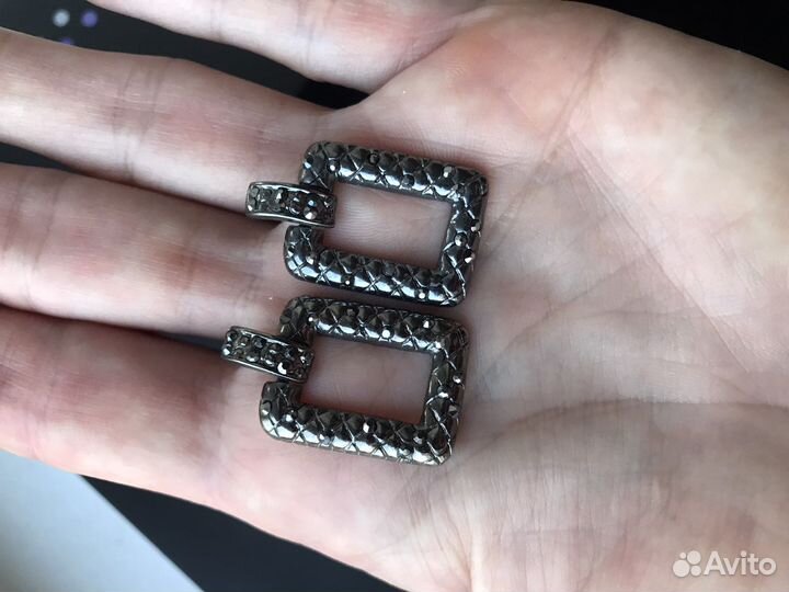 Серьги на вечеринку