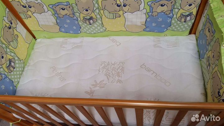Кроватка детская