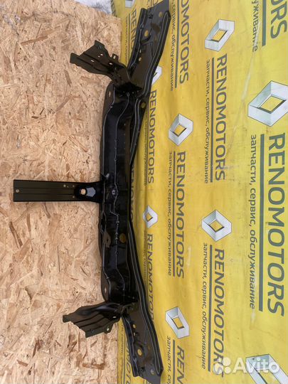 Рено Дастер 2 2015 панель передняя телевизор