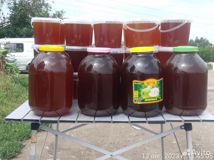 Вкусный и свежий мед