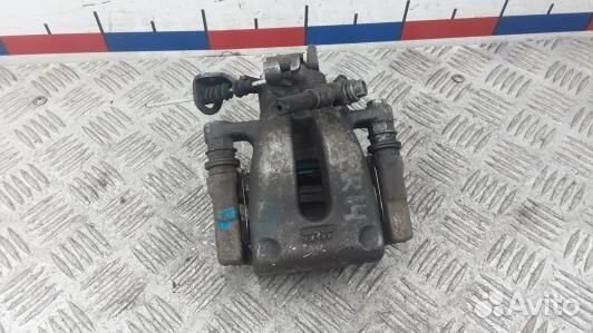 Суппорт тормозной задний правый opel zafira B (ABR