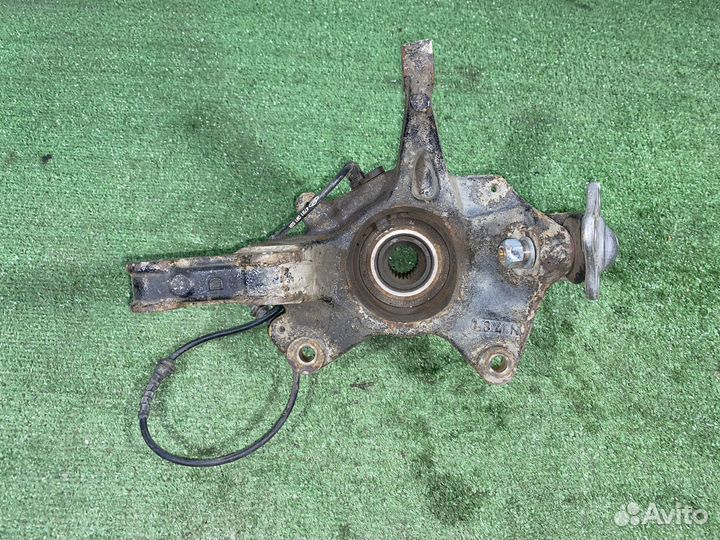 Поворотный кулак megane 3 правый