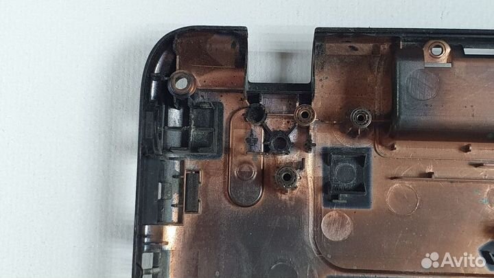 Поддон ноутбука E1-571G с дефектом