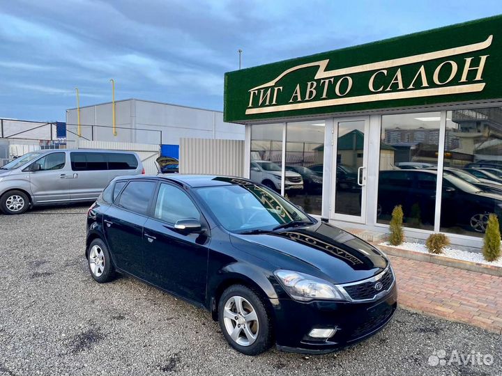 Kia Ceed 1.6 AT, 2011, 181 000 км