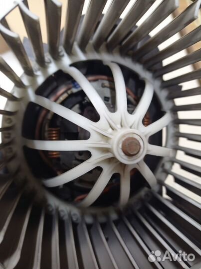 Мотор отопителя Amarok