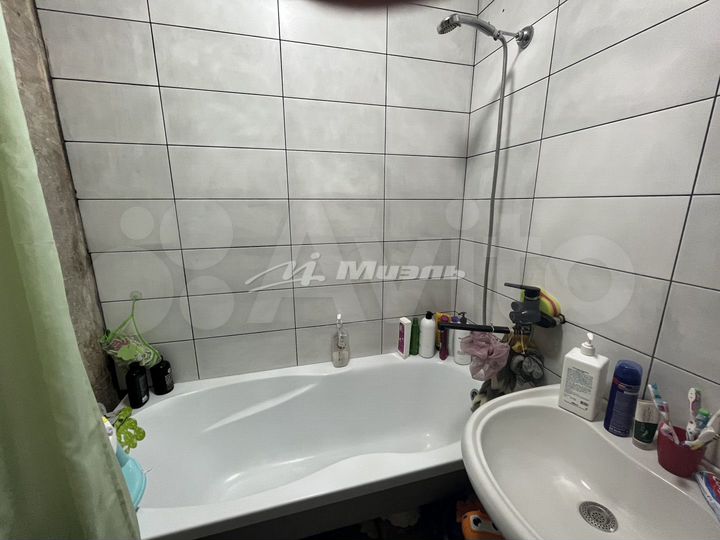 3-к. квартира, 65 м², 4/9 эт.