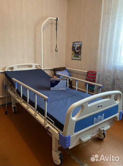 Инвалидная кровать