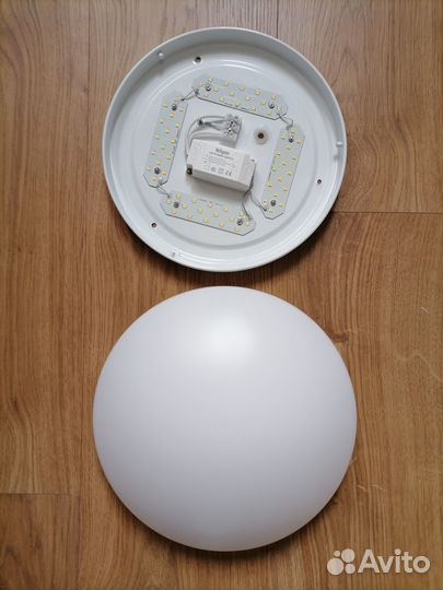 Светильник потолочный светодиодный