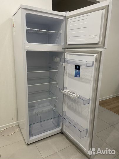 Холодильник beko