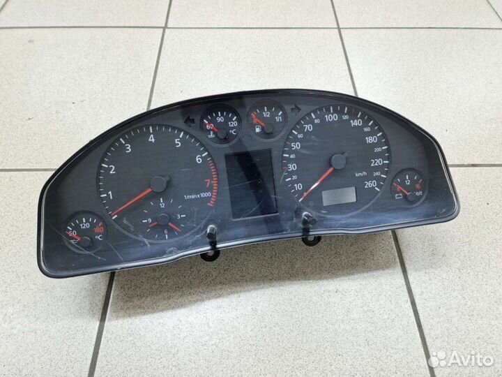 Приборная панель (Щиток) Audi A6 C5 4B0919881AX