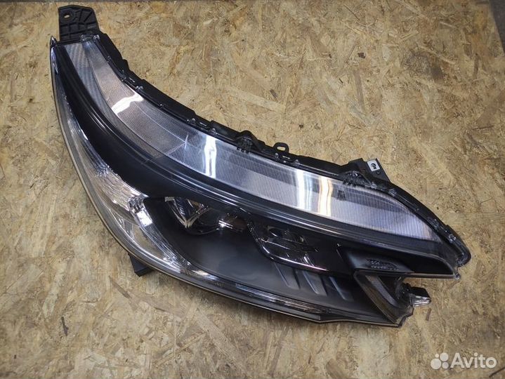 Фара правая галоген Honda CR-V 4