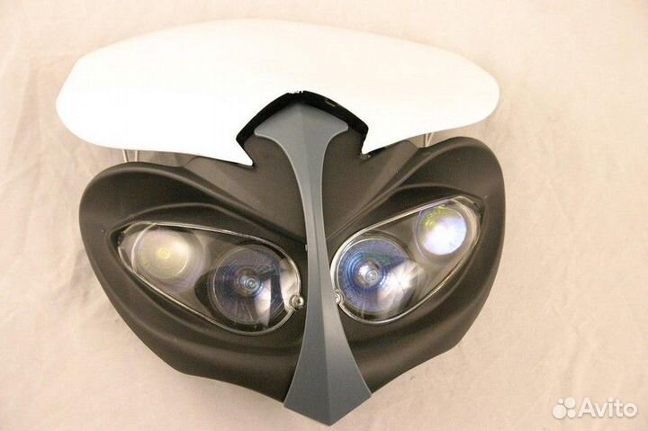 Стрит морда 4-ре глаза