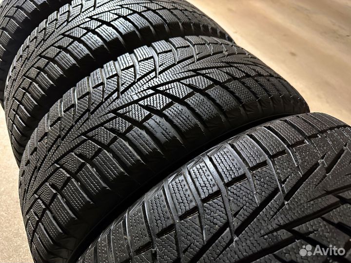 Hankook Winter I'Cept X RW10 255/50 R20