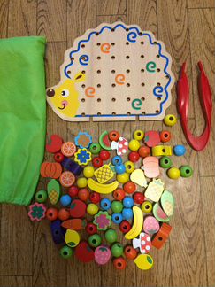 Развивающая игра шнуровка Ёжик