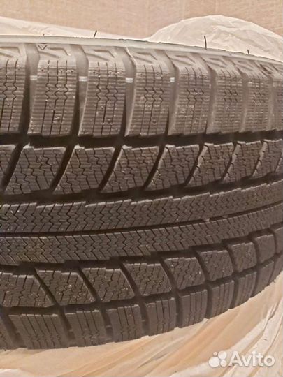 Triangle Snowlink PL02 225/45 R18