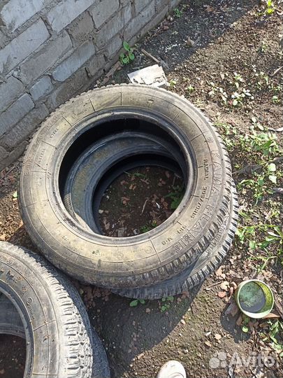 Резина нива