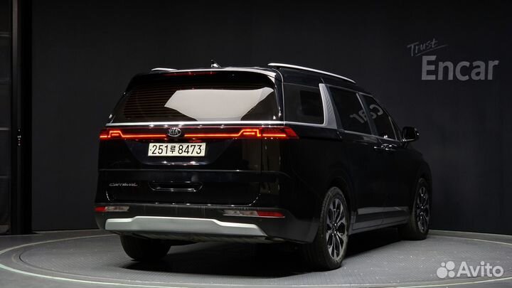 Kia Carnival 2.2 AT, 2021, 68 670 км