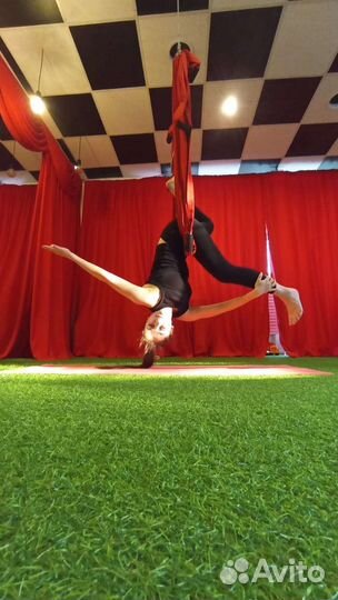 Набор в группу Йога в гамаках