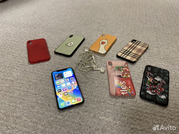 iPhone X, 256 ГБ