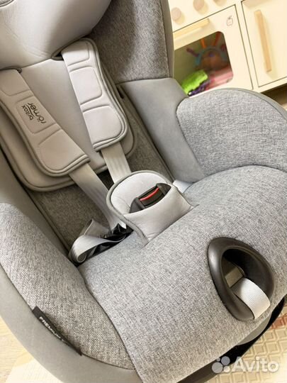 Детское автокресло britax romer trifixs