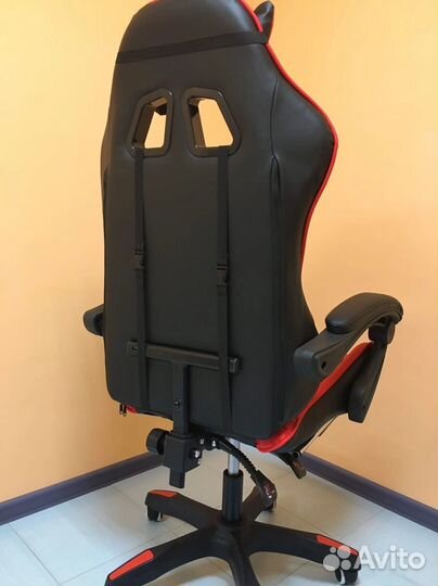 Кресло для игр. Игровое кресло с массажем