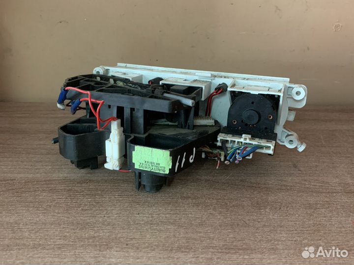 Блок управления печкой Ниссан Примьера P11