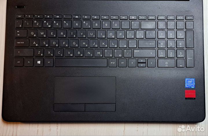 Ноутбук HP fullhd ssd