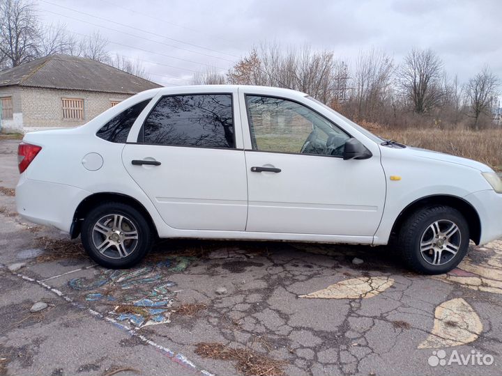 LADA Granta 1.6 МТ, 2013, 166 500 км