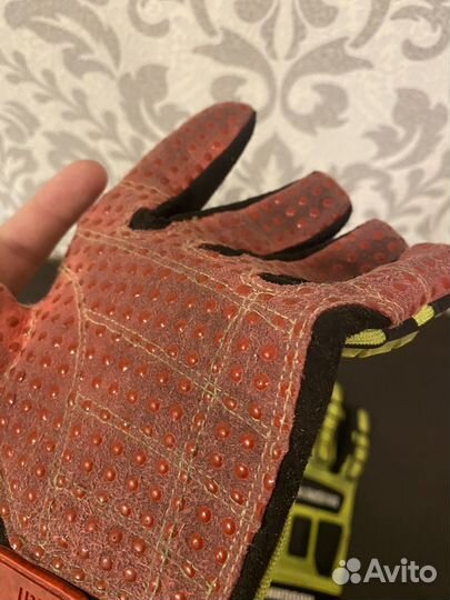 Перчатки для мотоцикла