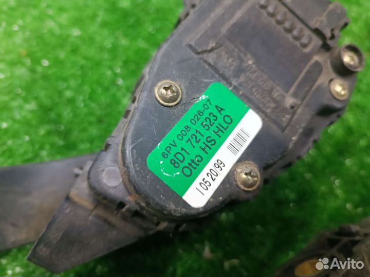 Электронная педаль газа Ауди Фольксваген