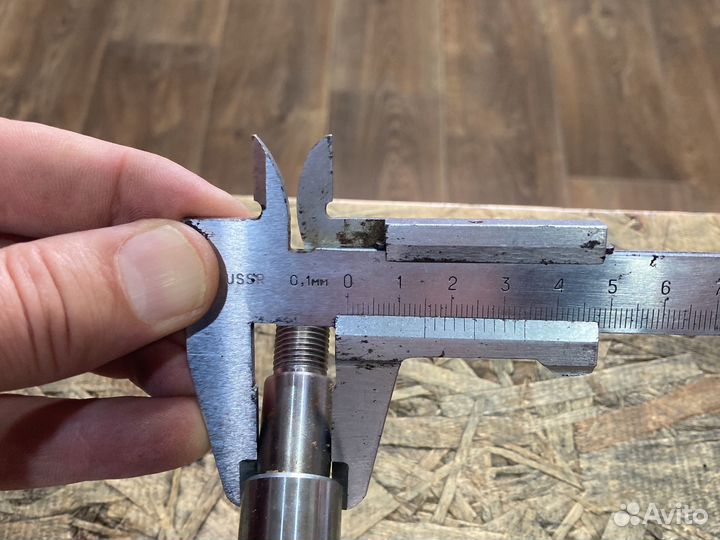 Стойка передняя левая KIA ceed SW (ED) 2007-2012