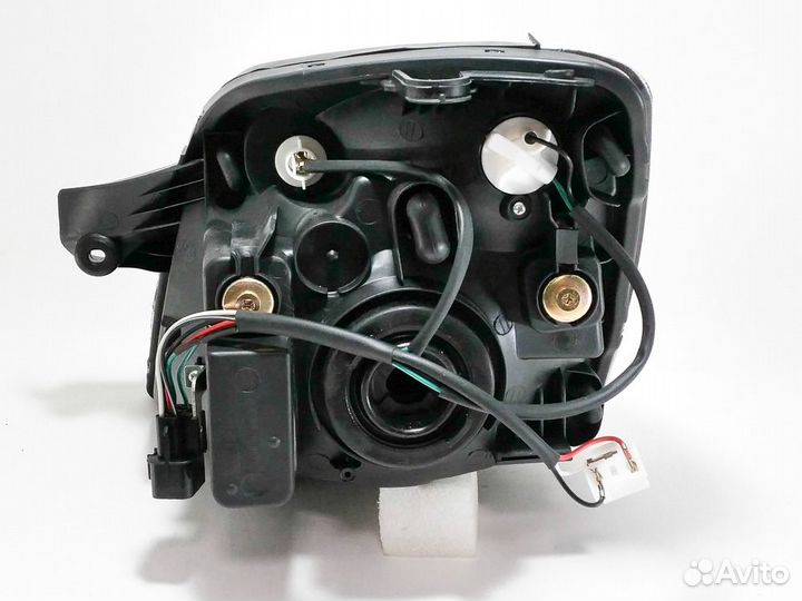 Фара правая Kia Picanto SA