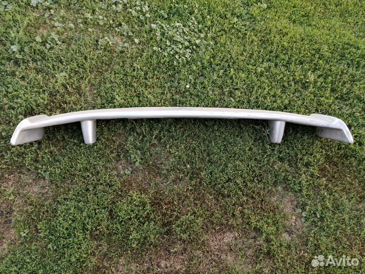 Продам спойлер