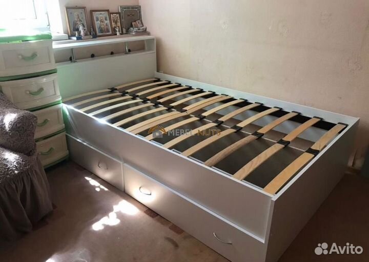 Кровать Саломея полутороспальная 120х200 с ящиками