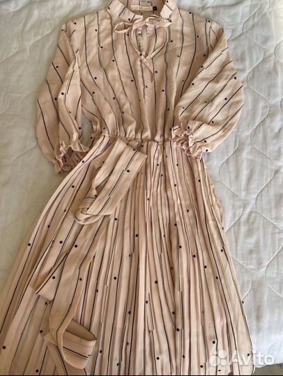 Платье 42