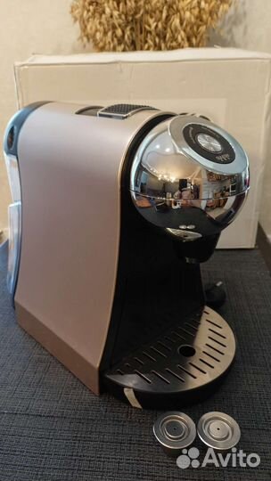 Капсульная кофемашина nespresso