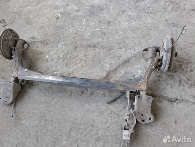 Балка задняя Volkswagen Passat B3