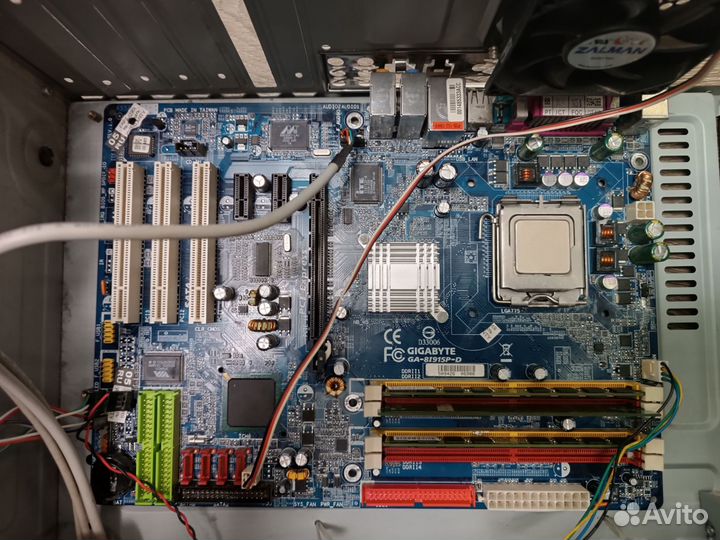 Материнская платаgigabyte-GA 8I9115-D + intel+asus