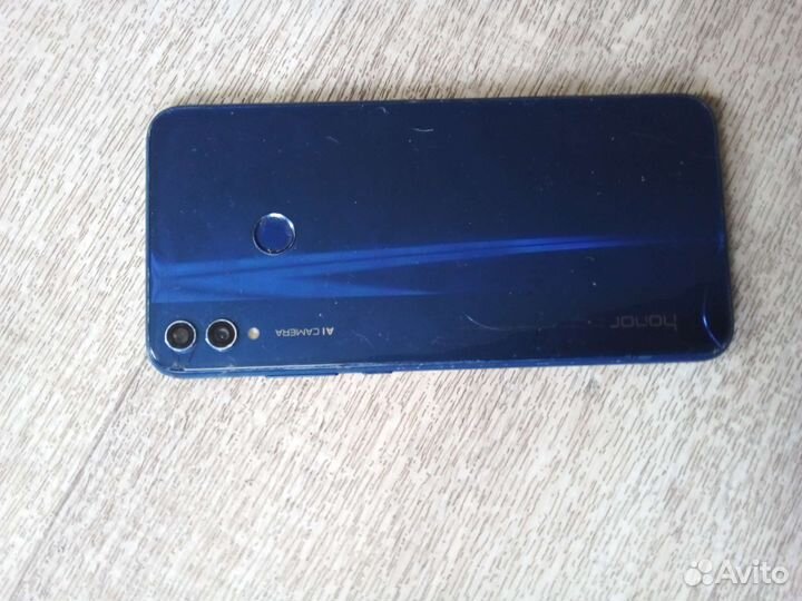 Телефон honor 8х