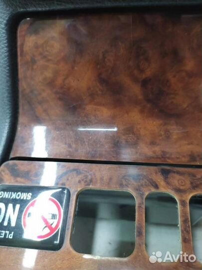 Подлокотник w210 E-class 112.911 1999