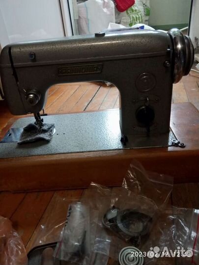 Швейная машина pannonia