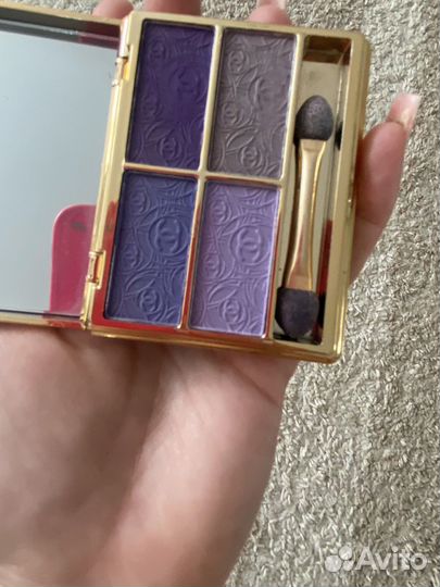Тени для век chanel