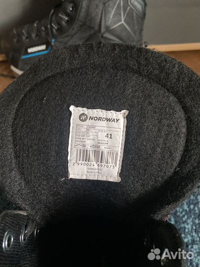 Коньки хоккейные