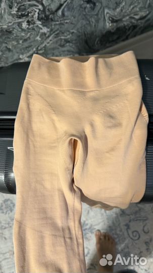 Легинсы спортивные irnby