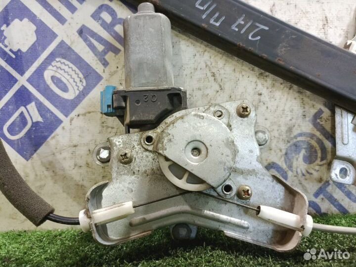 Стеклоподъемник передний правый Chevrolet Lacetti